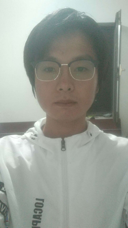 轻吻的第一张照片--潍坊基督教相亲网